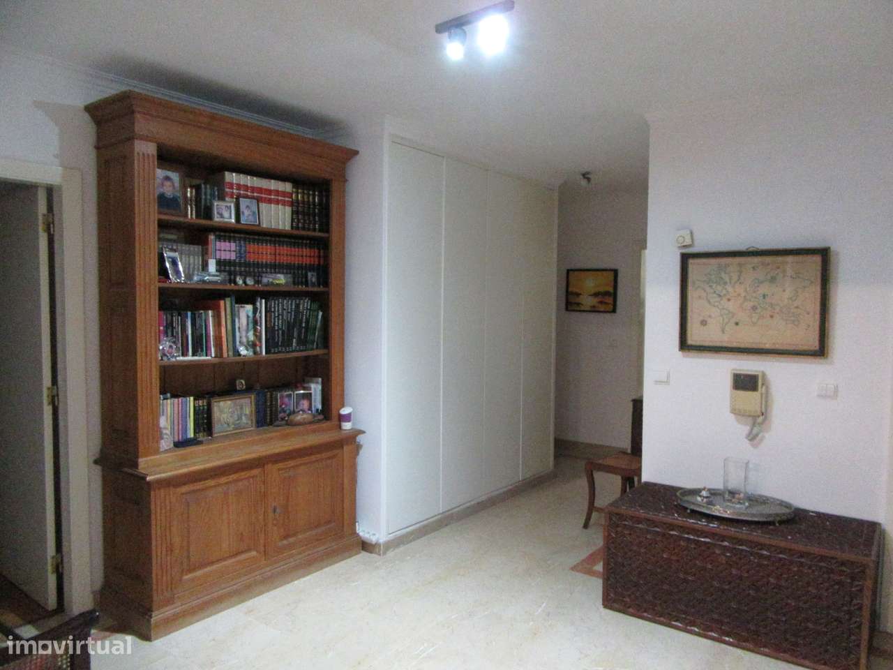 Apartamento Miraflores, 17º Andar, T3 com varanda, terraços e garagem - Grande imagem: 5/22