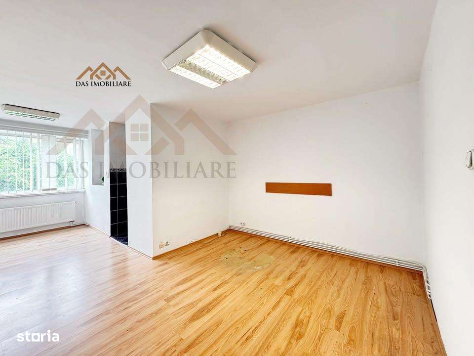 Birou in blocul avocatilor, peste drum de Judecatorie - Imagine principală: 3/7