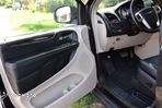 Chrysler Town & Country 3.6 Touring - 19