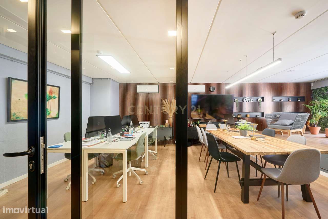 Escritório com Duplo Pé-Direito na Lapa – 236m² -  Potencial para Habi - Grande imagem: 5/24