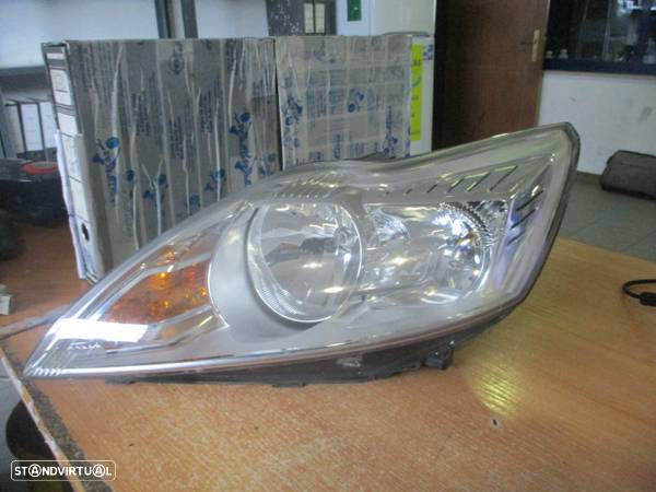 Farol 8M5113W030AE FORD FOCUS 2 2009 1.6TDCI 90CV 5P BRANCO ESQ H7+H1 ORIGINAL - 5