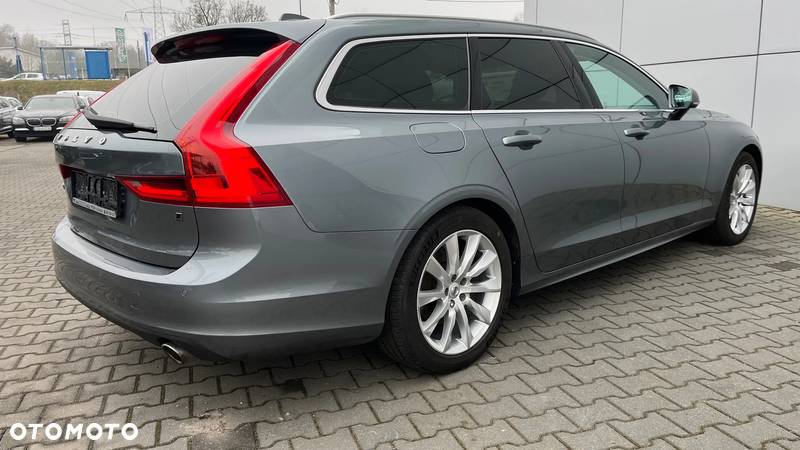 Volvo V90 D3 AWD Momentum - 10