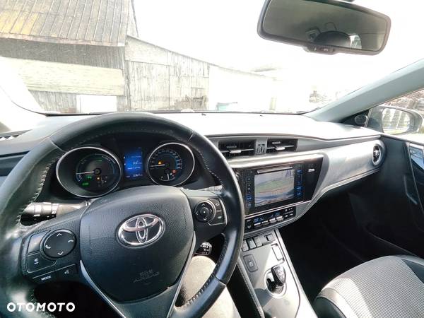 Toyota Auris 1.8 VVT-i Hybrid Automatik Edition - 12