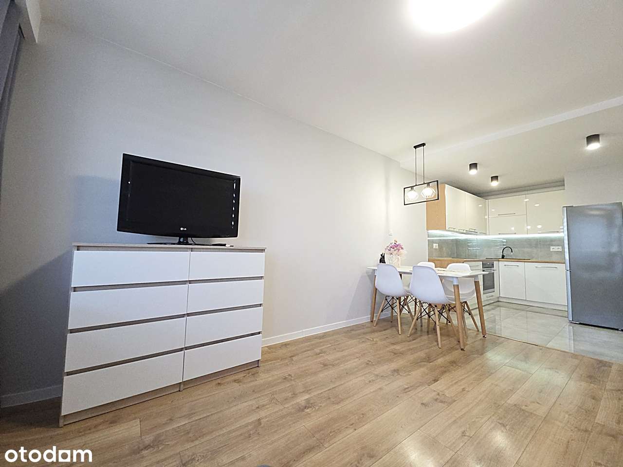 2 pokoje | KSM | Kielce - Pełny obrazek: 4/8