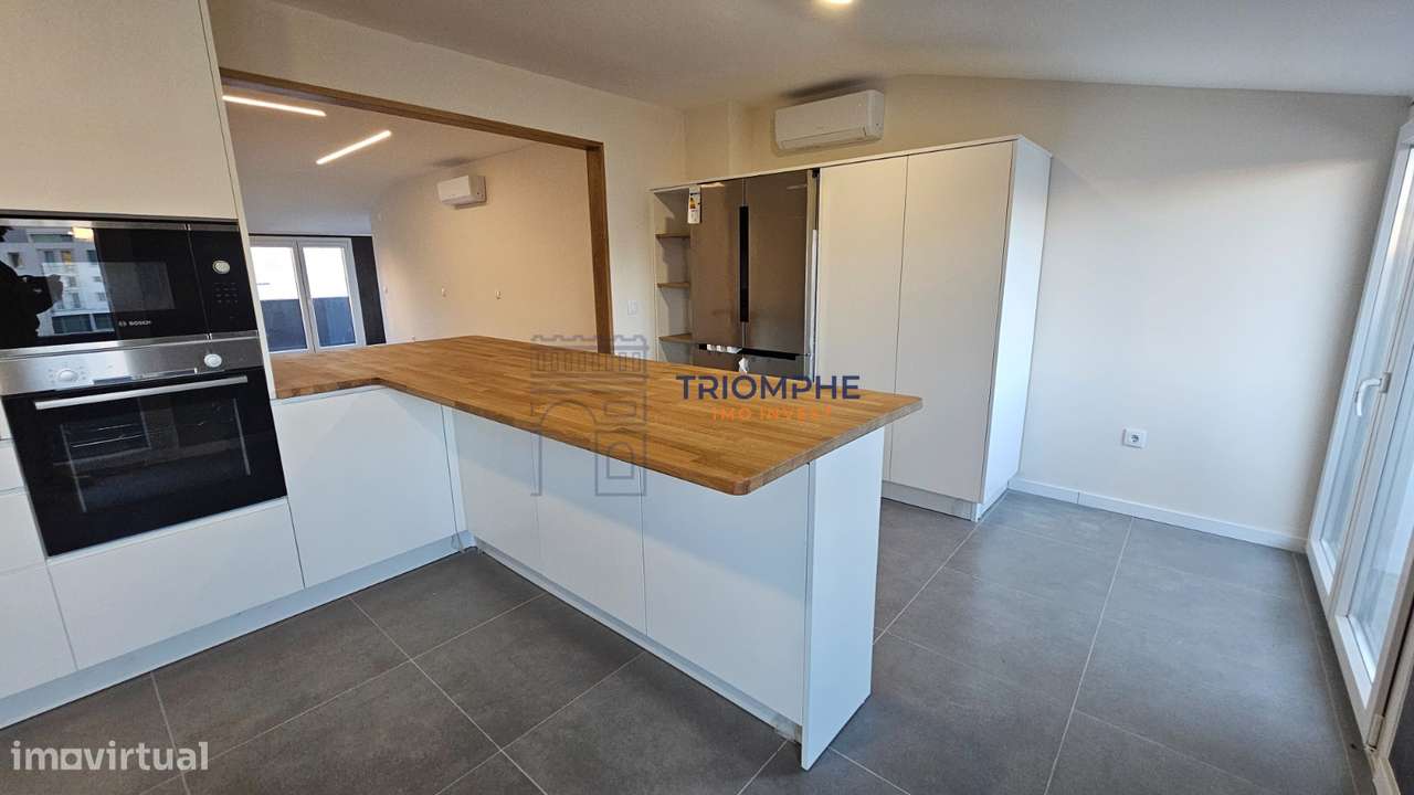 Penthouse T4 de Luxo em Fátima – Exclusividade e Conforto - Grande imagem: 4/19