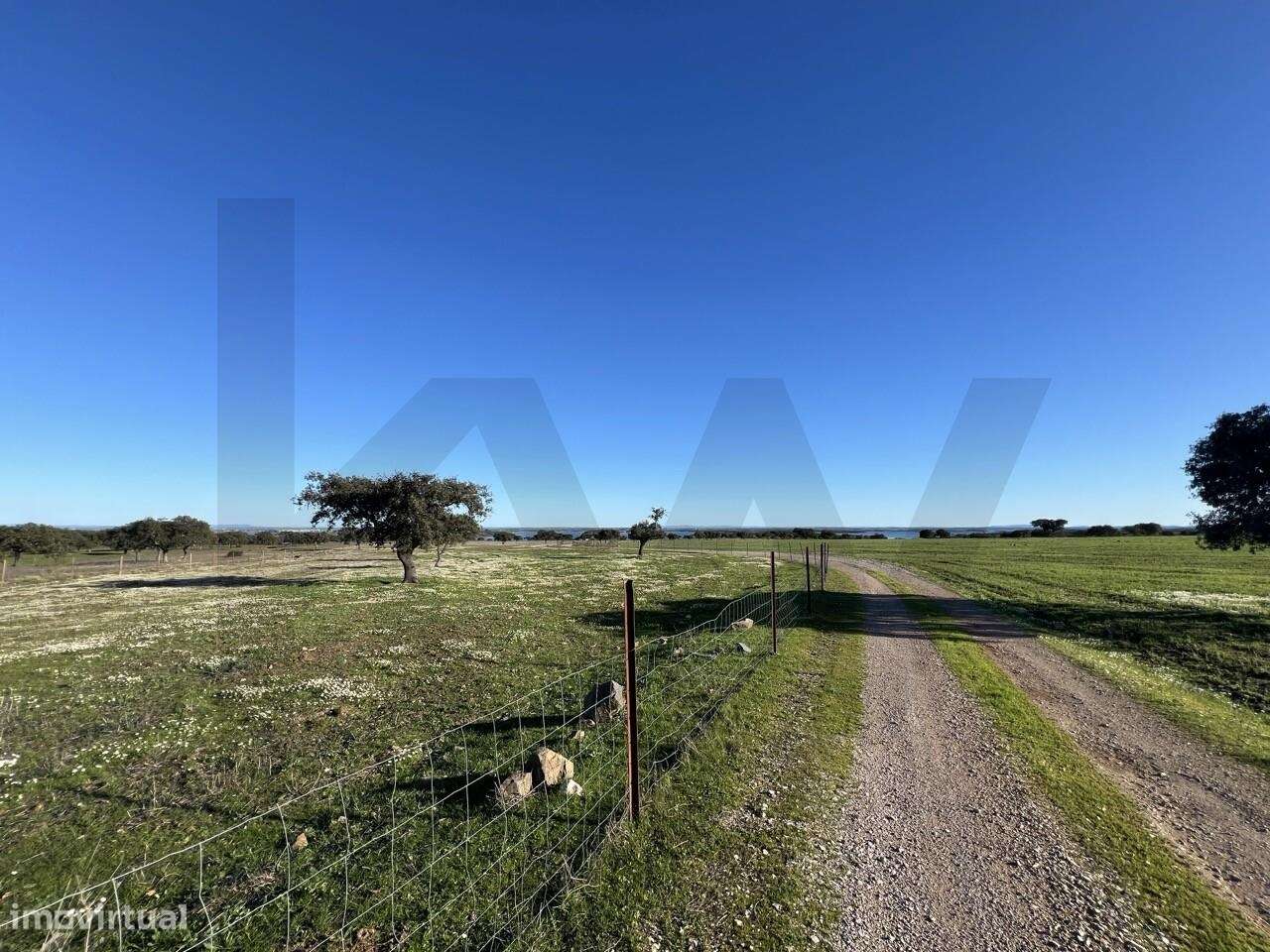 Herdade Exclusiva Junto à Barragem do Alqueva – Investimento Turístico-32