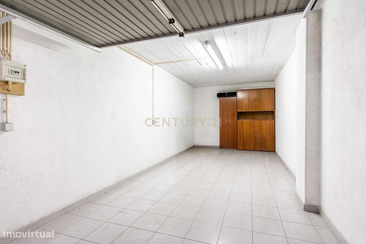 Excelente apartamento T3 na Venteira - Amadora-21
