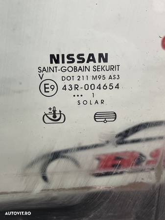 Usa stanga spate Nissan Navara 2.5 Automat euro 5 - 2