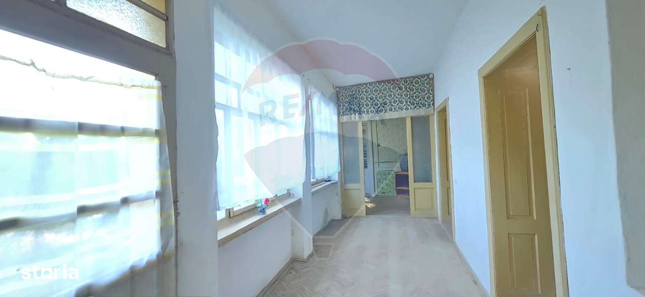 Casă de vânzare în Grăniceri aproape de Arad - Imagine principală: 4/20