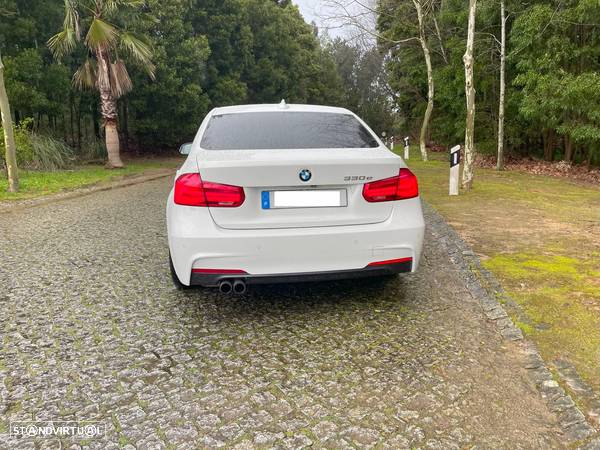 BMW 330 e iPerformance Pack M - 3