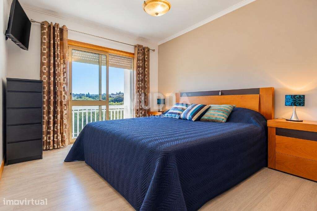Excelente Apartamento T3, Paços Brandão-0