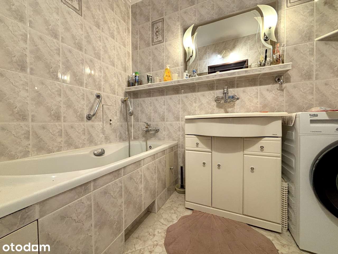 3 pokoje o pow.61m2 na II piętrze! Loggia! Parking za szlabanem!-12