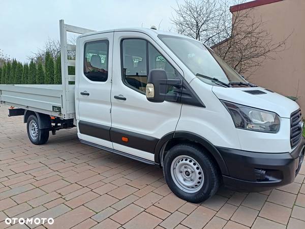 Ford Transit - 1