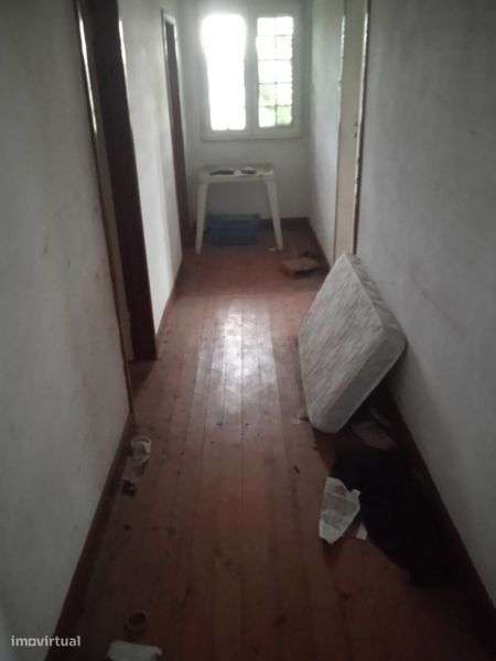 Casa em pedra para restauro - Grande imagem: 5/6