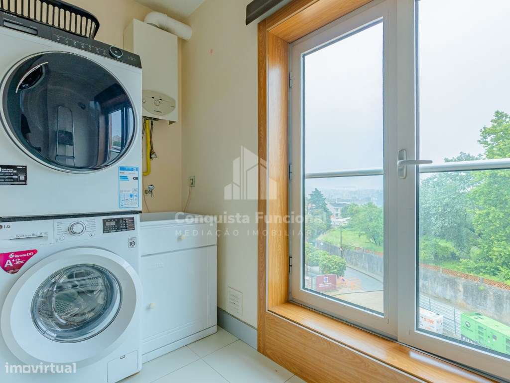 Duplex T2+1 nas Devesas | Totalmente equipado, mobilado e pronto a ...-10