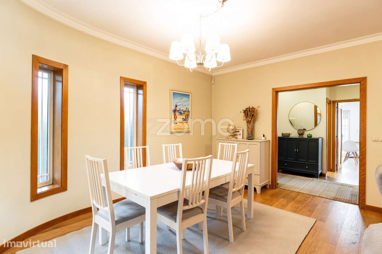 Moradia T4 com Jardim, Terraço e Garagem em Valongo - Grande imagem: 5/31