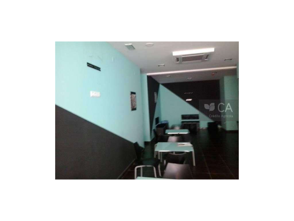 Rua Direita - Britiande - Comércio R/C - Grande imagem: 2/3