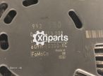 Alternador FORD S-MAX (WA6) 2.0 TDCi | 05.06 - 12.14 Usado REF. 0 121 615 009... - 5