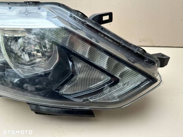 NISSAN QASHQAI II 2 J11 13-21R LAMPA PRAWA PRZEDNIA PRAWY PRZÓD - 8