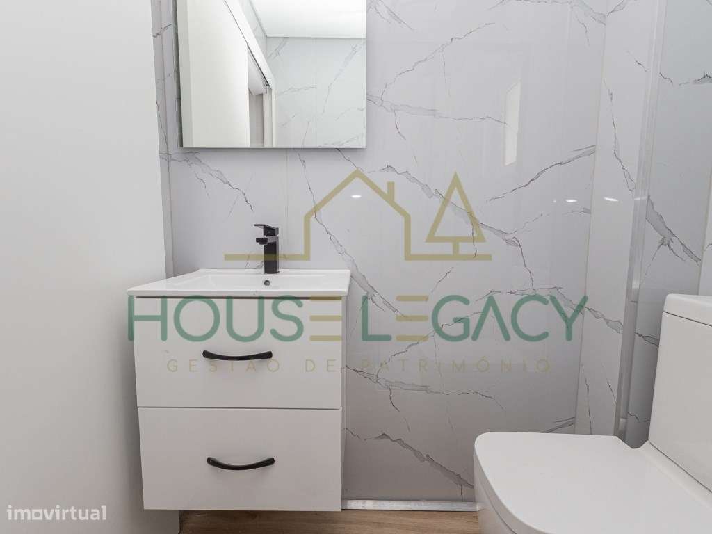 Apartamento T2 - Custóias-17