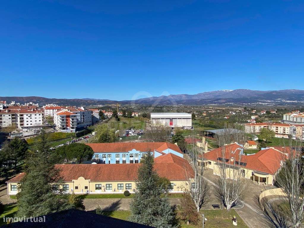 Apartamento T3 no Fundão-19