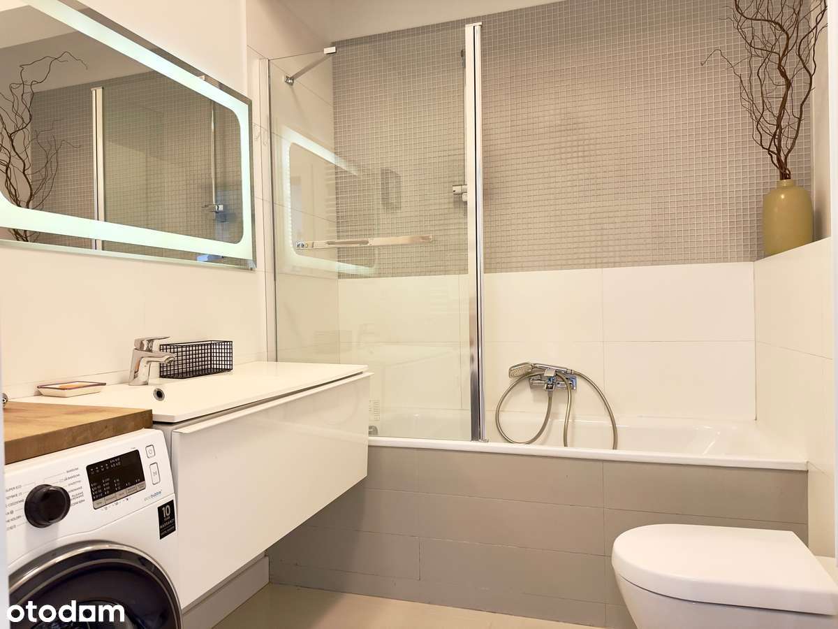 4-pokojowe mieszkanie z wyjątkowym tarasem w Centrum!-13