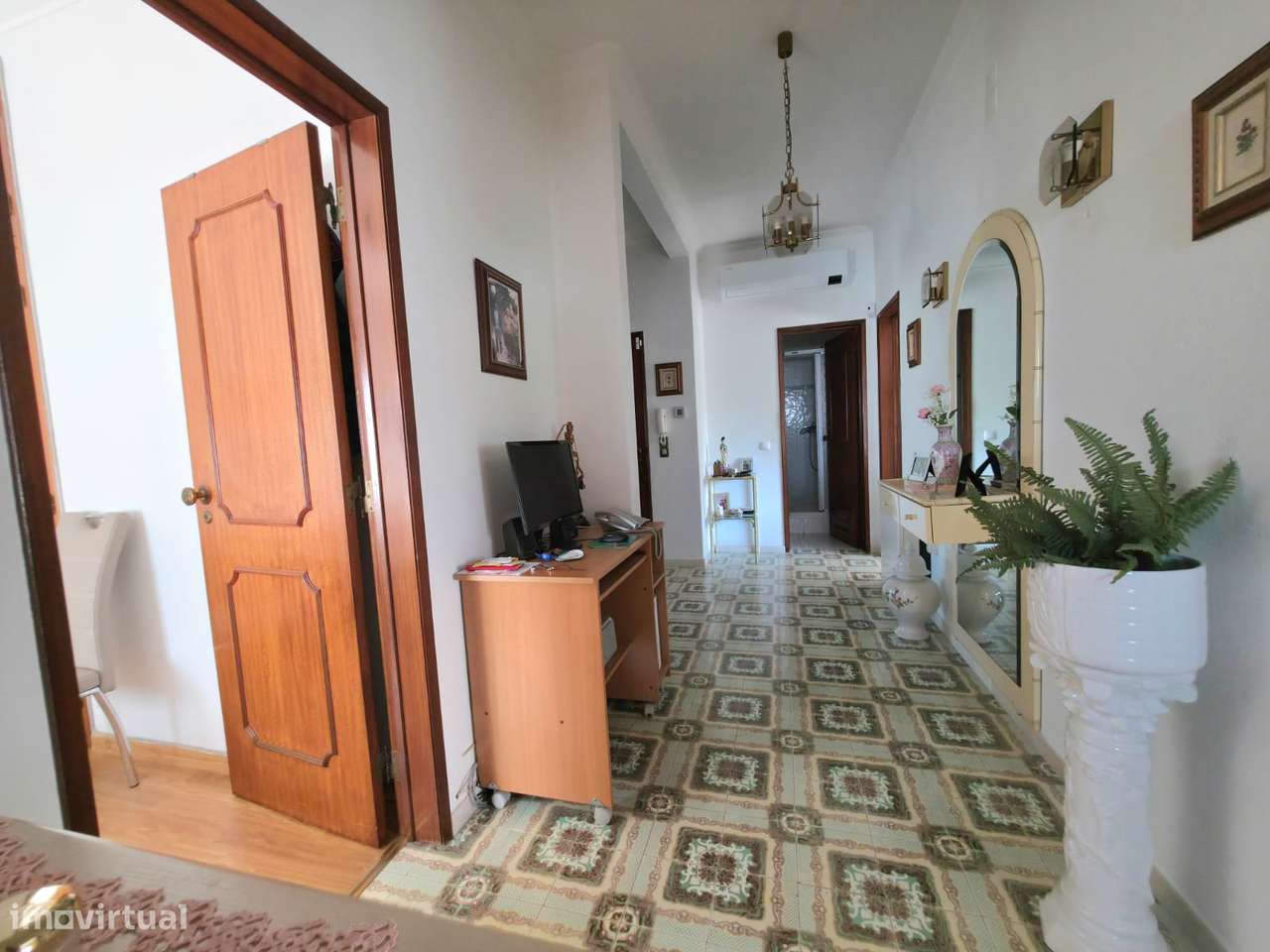 Prédio com 3 andares com utilização independente – Vendas Novas-13