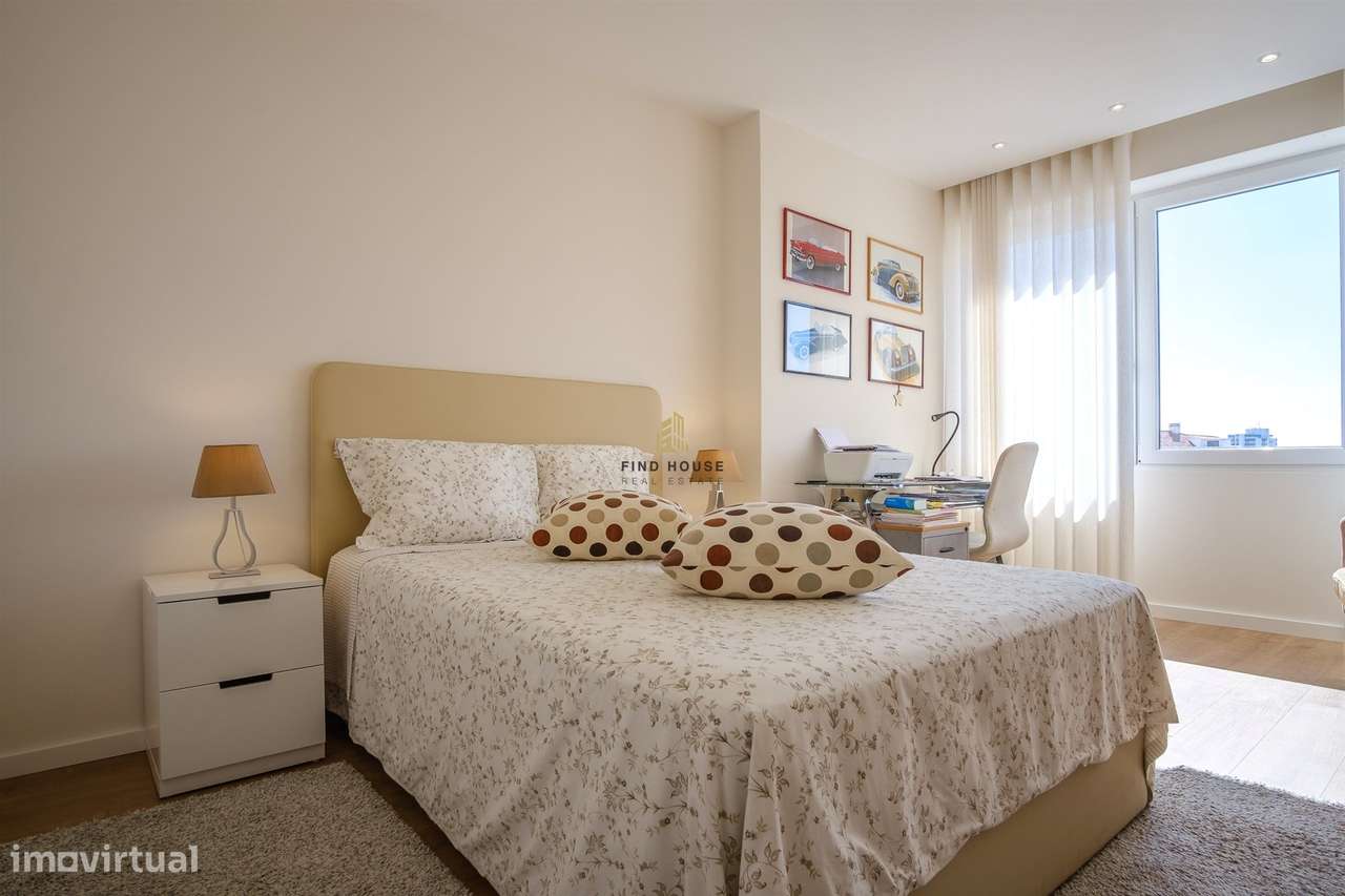 T2 com vista mar, garagem e arrecadação em Condomínio com piscina e ja-25