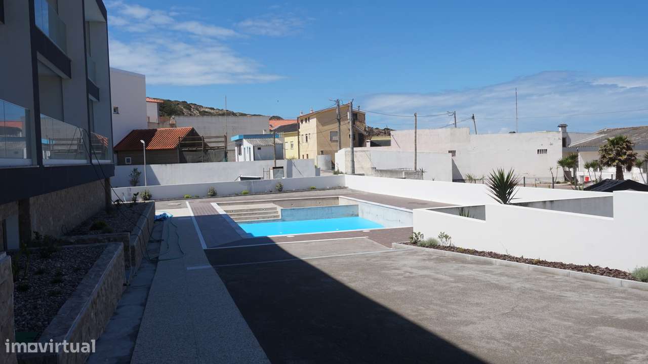 **Moradia Geminada Contemporânea com Vista Mar na Costa de Prata**-8