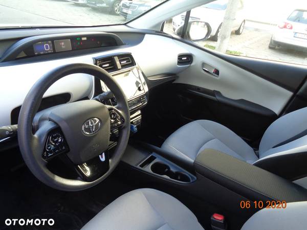 Toyota Prius Hybrid Executive - 10