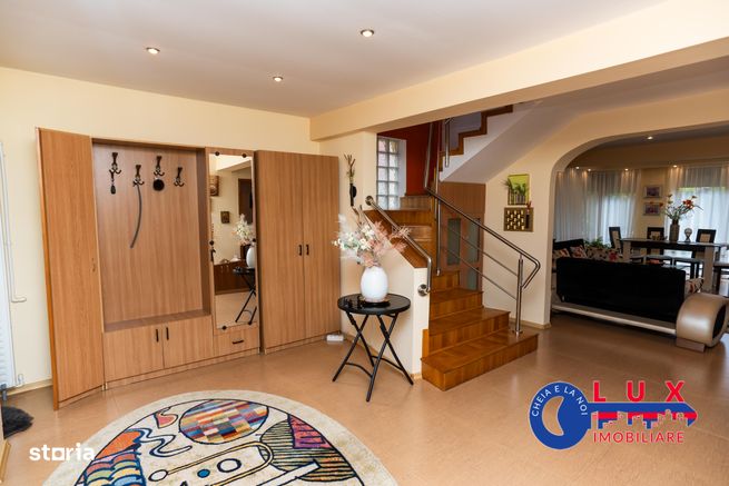 ID 6688 VILĂ CENTRALĂ DE VÂNZARE – DOAR LA LUX IMOBILIARE-5