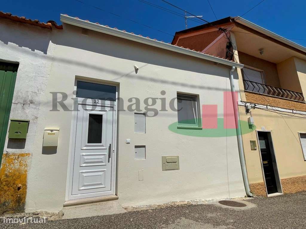 Moradia T3 Duplex com Garagem ***RIOMAGIC***-15