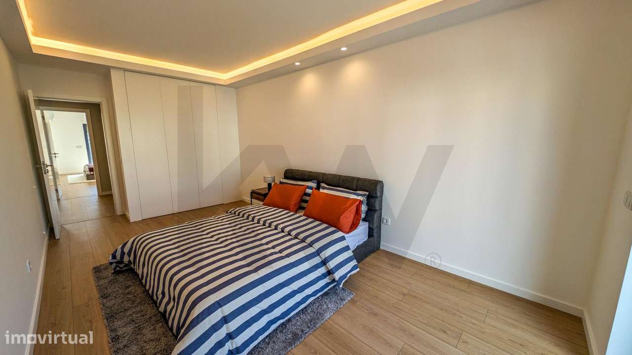 Moradia nova T4+2 Mobilada com Vista Montanha em Lordelo – Vila Real-40