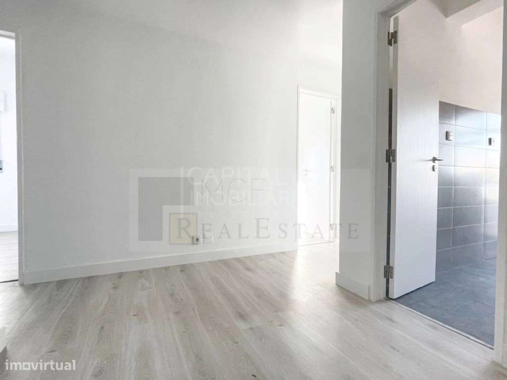 Apartamento T3 totalmente renovado em Setúbal-15