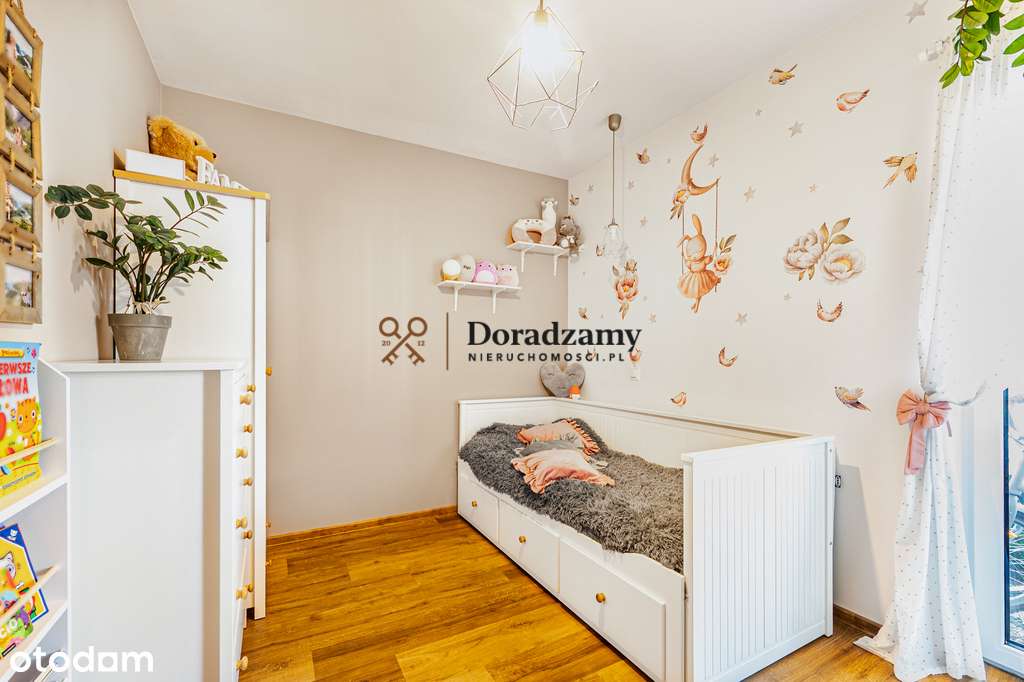 Przestronne 3 Pokojowe Mieszkanie z Ogrodem-5