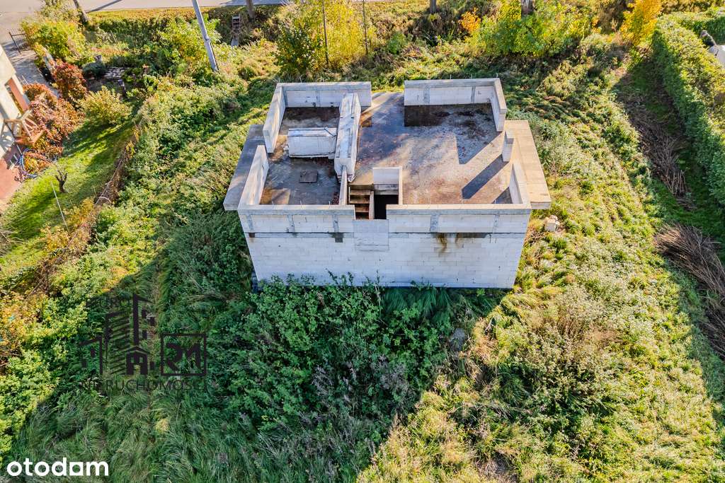 Dwie działki z rozpoczętą budową domu – Markusy-4