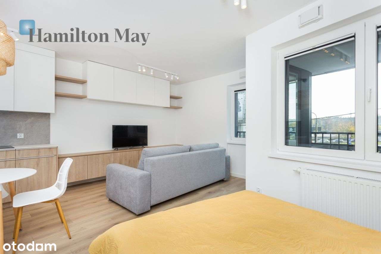 Studio z balkonem w świetnej lokalizacji - Pełny obrazek: 4/19