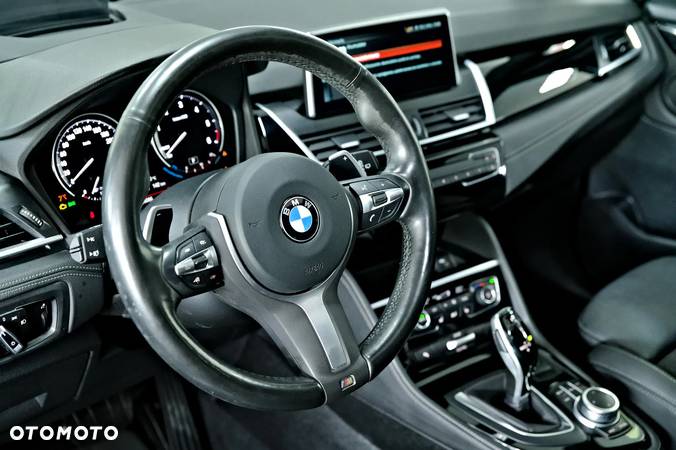 BMW Seria 2 218d GT - 11