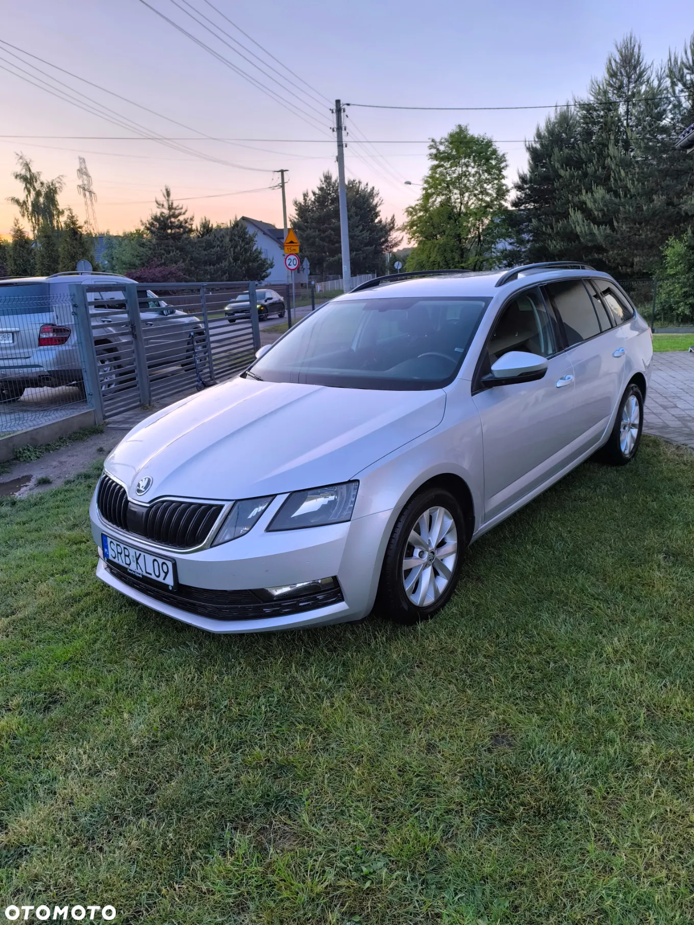 Skoda Octavia 1.6 TDI DSG Premium Edition - 3