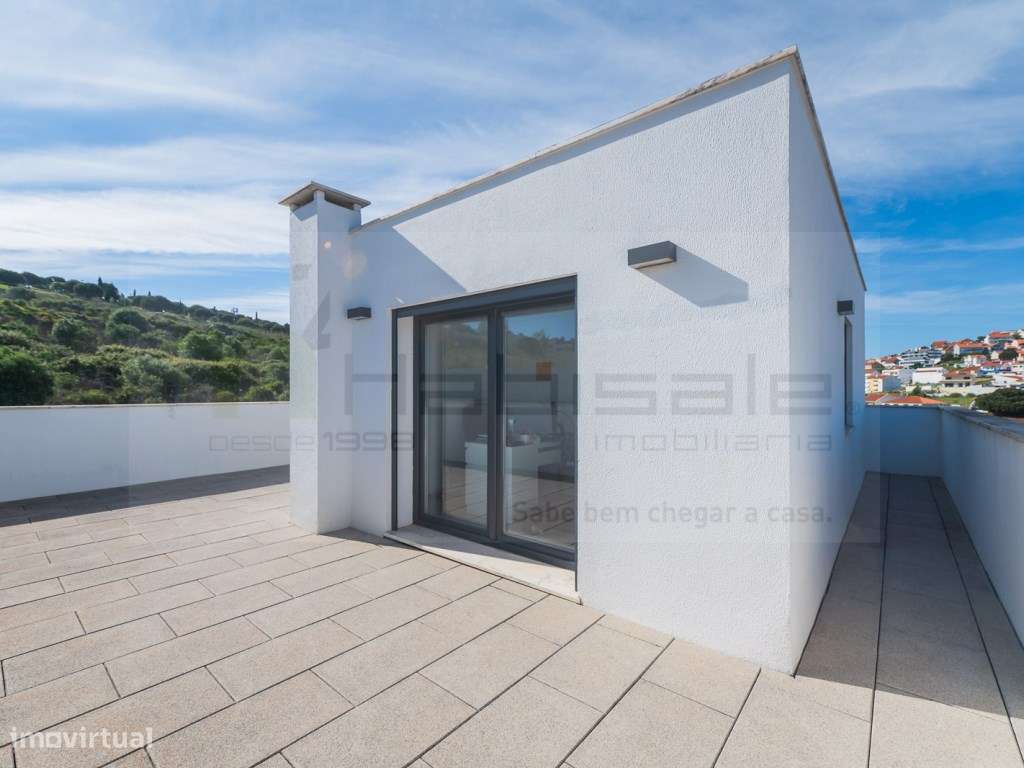 Moradia T4+1 moderna em Vale Grande, Odivelas-35