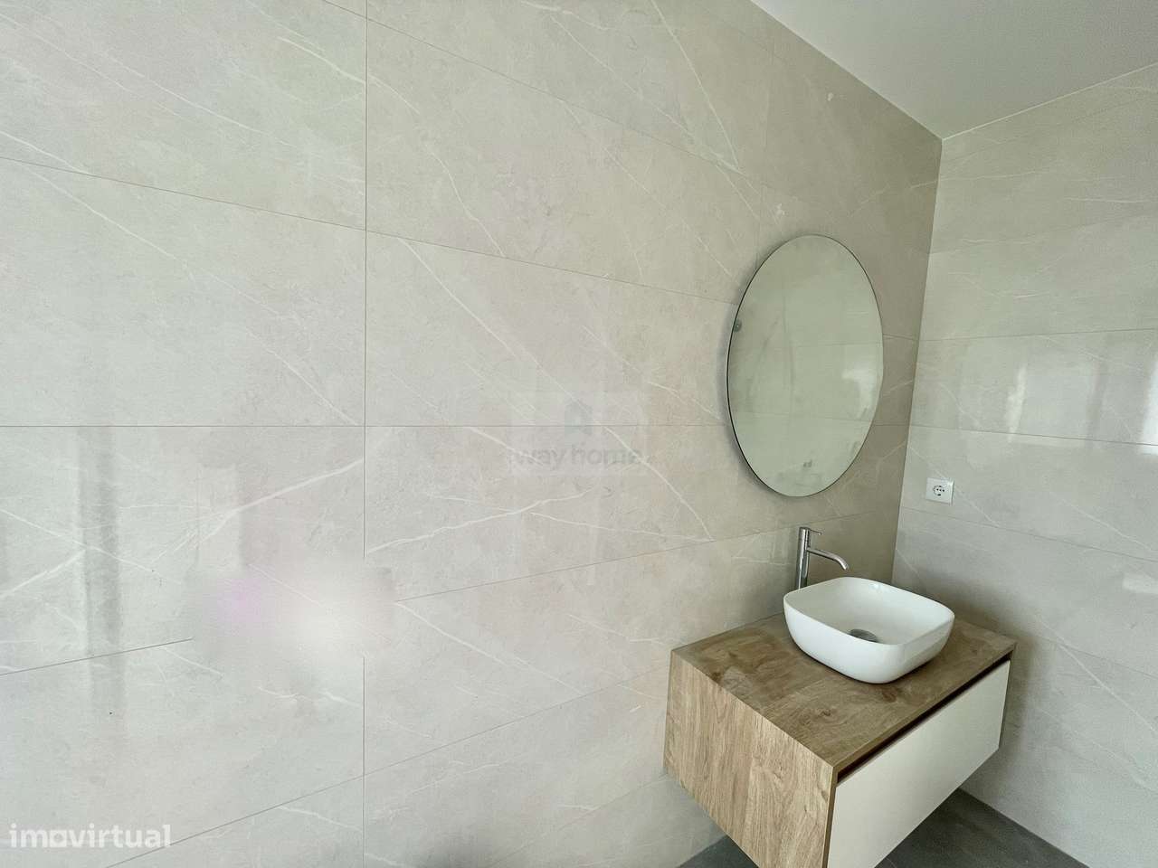 Moradia nova T6 na Ventosa - Torres Vedras-16