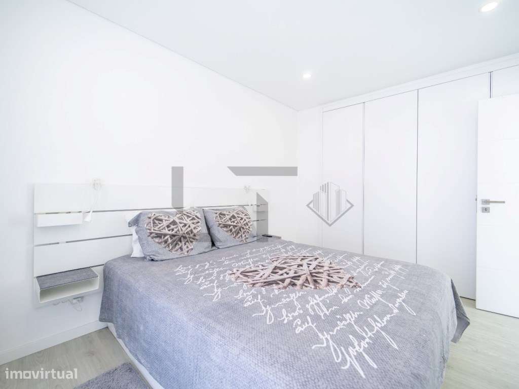 Moradia T4 Smart Home com Piscina, para Venda na Aroeira, Charneca ...-45