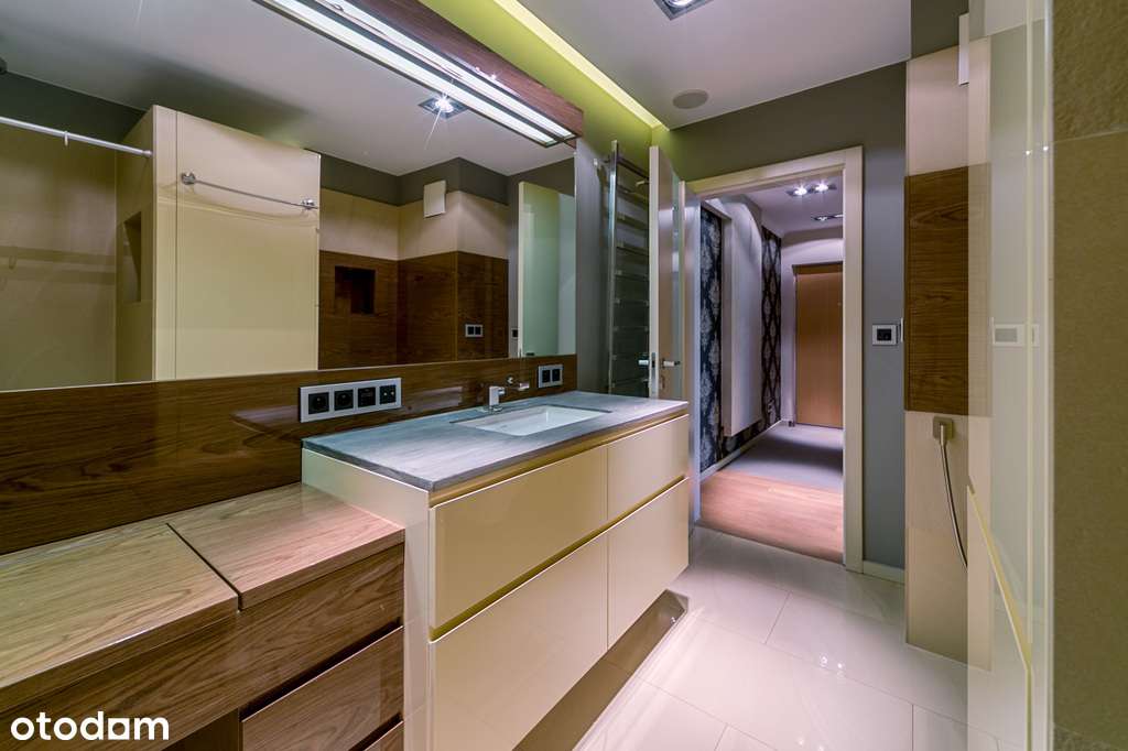 Apartament z widokiem na Fabrykę Norblina | Pańska-8