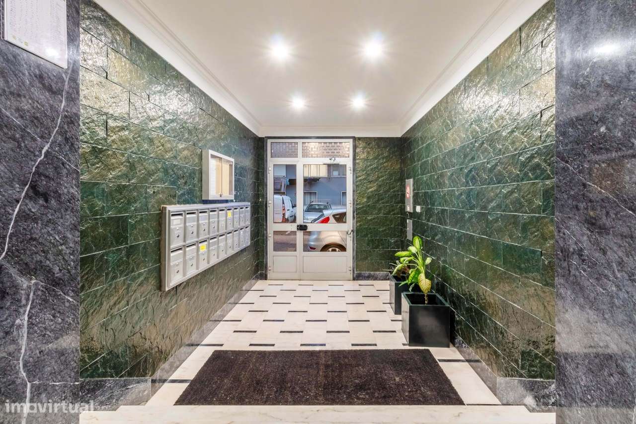 Apartamento T3 em Casal de São Brás, Amadora-39