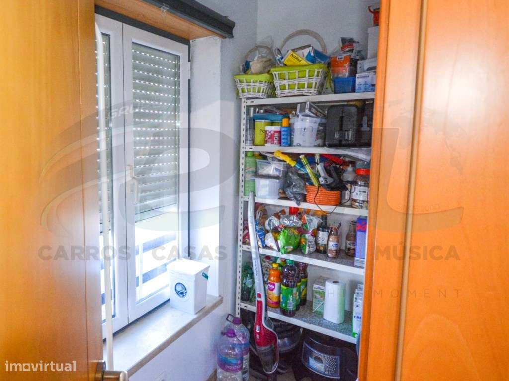 **OPORTUNIDADE** Apartamento T3 em Almeirim-11