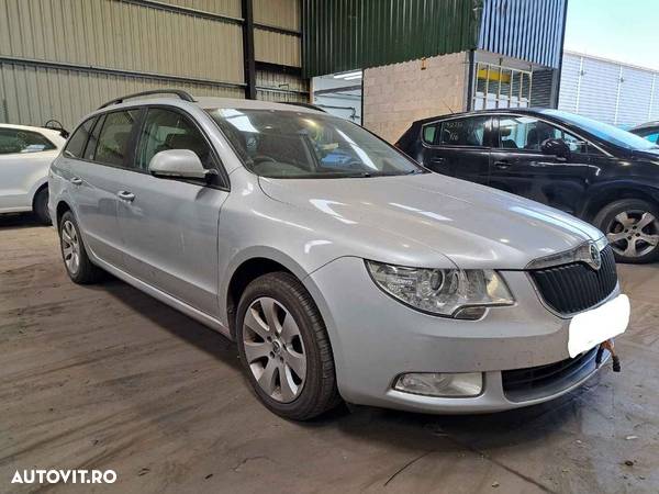 Usa dreapta fata Skoda Superb 2 2011 COMBI 1.4 TSI CAXC - 1