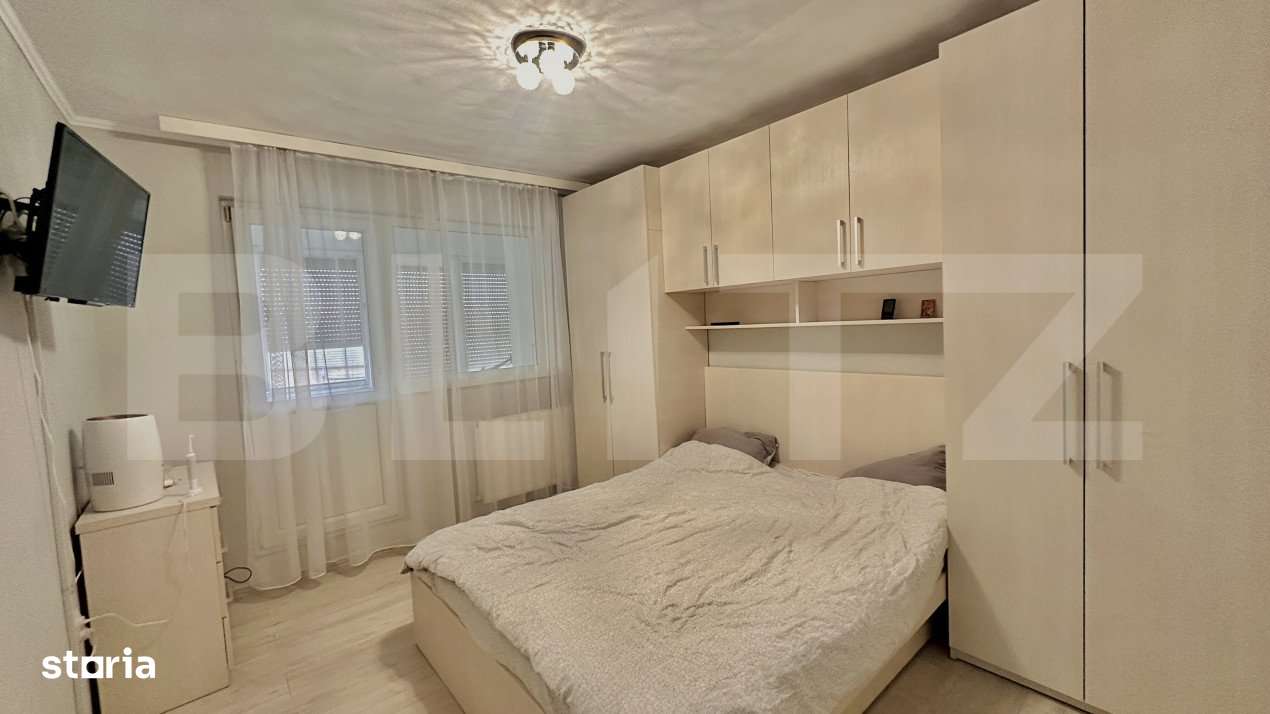 Apartament 3 camere,  etaj intermediar cu lift, parcare, zona Rogerius - Imagine principală: 4/7