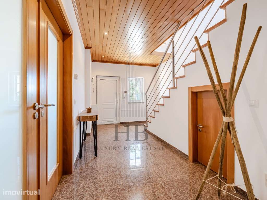 Exclusiva Moradia T4 com Piscina e Jardim |S. Joao das Lampas |Sintra-9
