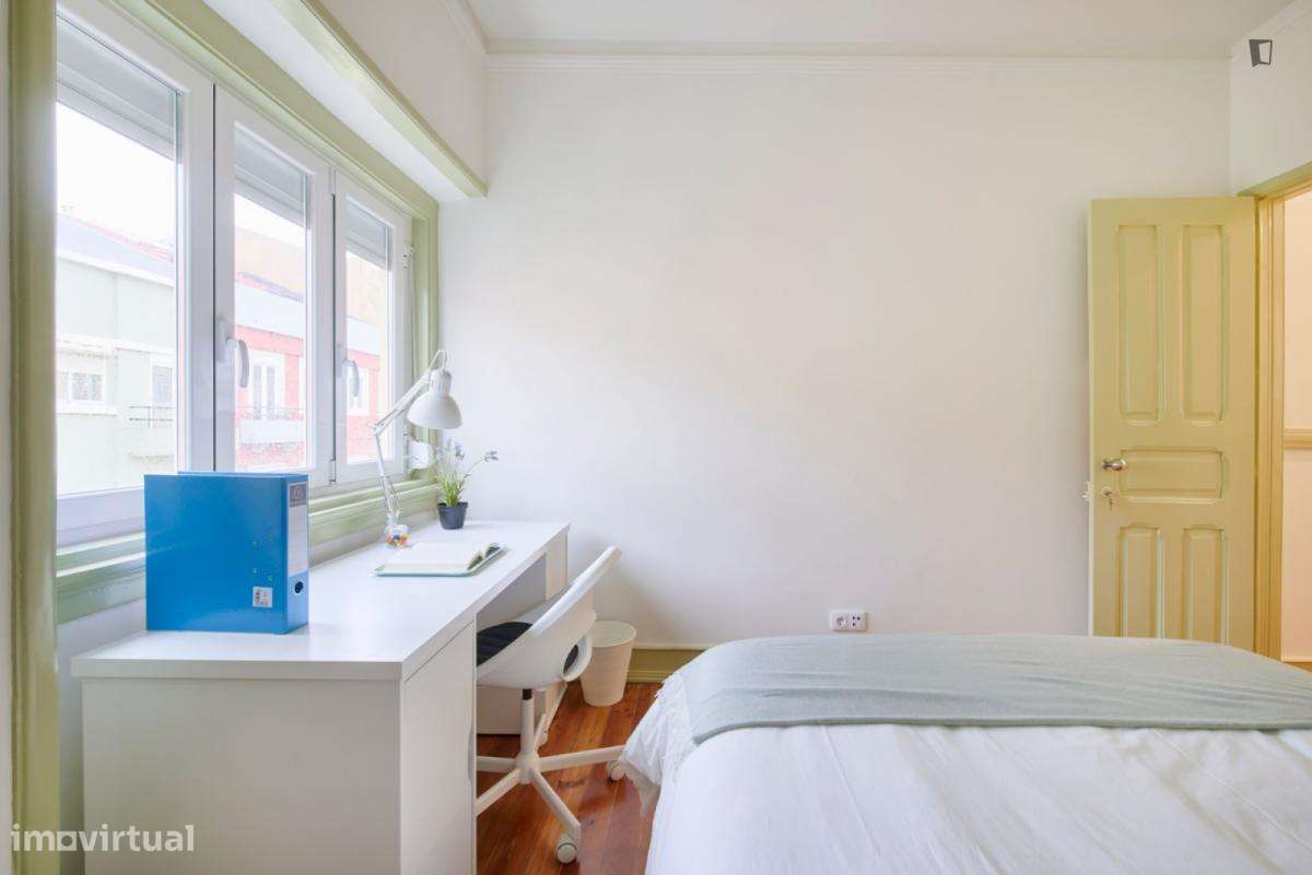 Quarto - localizado em Alcântara Lisbon - Grande imagem: 5/39