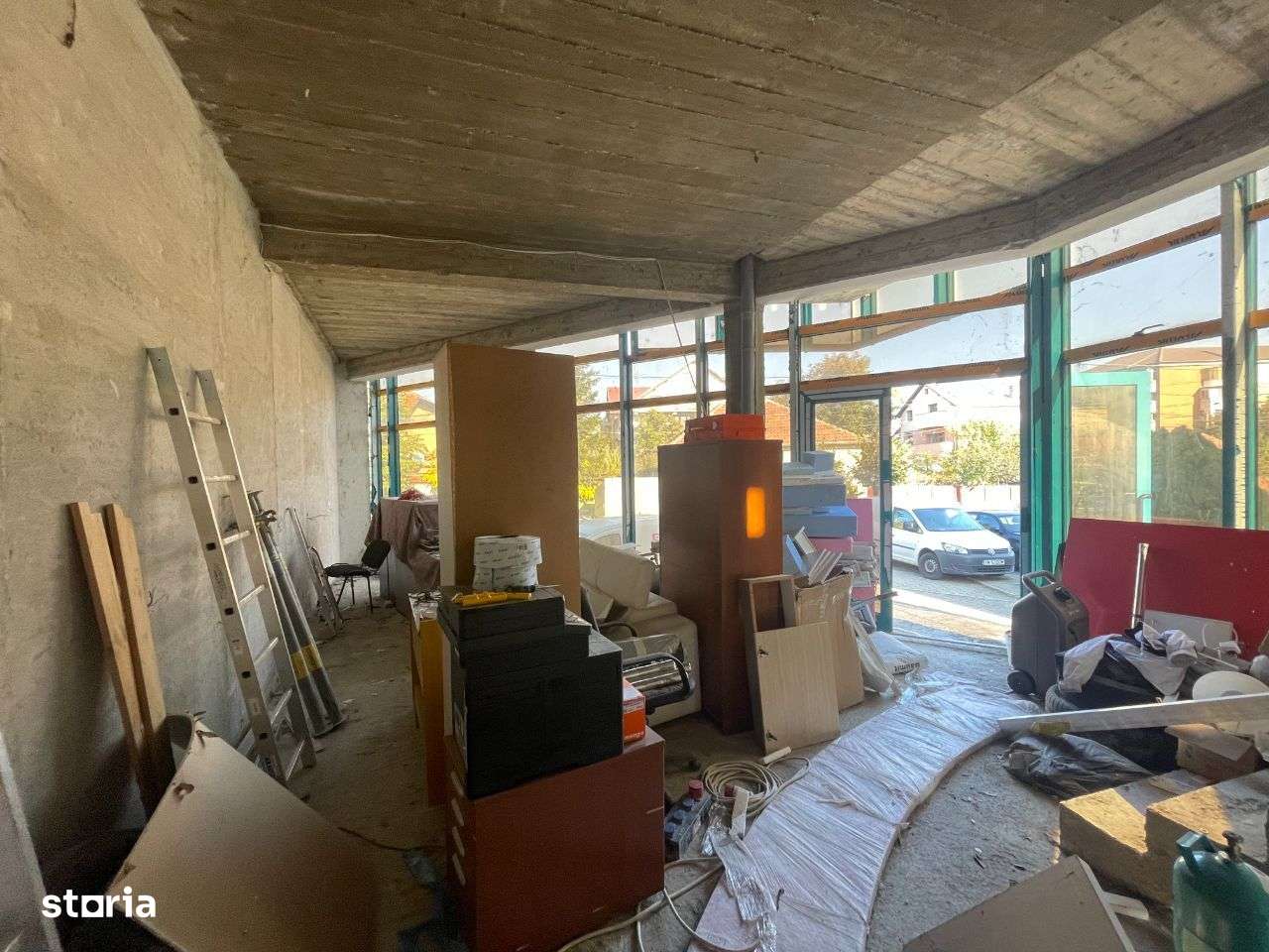 Cladire 120 de mp , doar pentru depozitare- Mehala - Imagine principală: 3/7